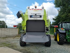 Claas 430 Tucano 2013 - Image 4