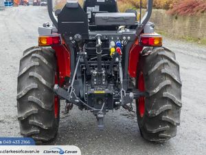Kubota LX-351 Compact Tractor - Image 3