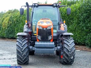 New Kubota M6-122 Tractor - Image 4