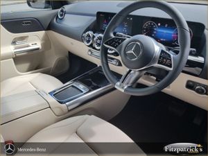 Mercedes-Benz GLA-Class GLA 250e Progressive Plug - Image 4