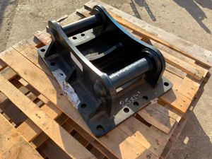 HAMMER / BREAKER CRADLE....65mm PINS...3145.. - Image 4