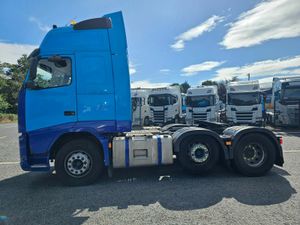 2010 VOLVO FH460 GLOBETROTTER - Image 4