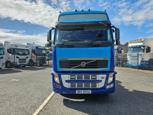 2010 VOLVO FH460 GLOBETROTTER - Image 2
