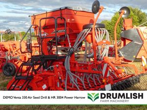 DEMO Kuhn 330 Seed Drill & HR 3004 Power Harrow - Image 3