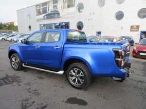 Isuzu D-Max LS Automatic Available - Image 3