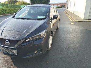 Nissan LEAF / Electric / Auto / 40 Kwh / NCT&TAX - Image 2