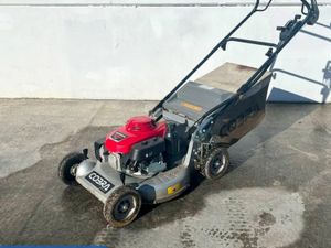 SALE Cobra Kaaz walk-behind lawnmower - Image 2