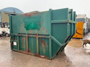 ENCLOSED CHAIN LIFT COMPACTOR SKIP.........17. - Image 3