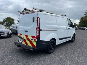 Ford Transit Custom - Image 2