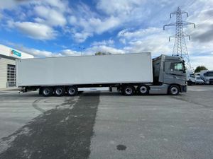 New  Krone Dry Liner Boxvans IN STOCK NOW - Image 3