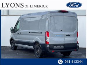 Ford E-Transit 350L  Trend  67 KWH / 135 KW (184p - Image 2