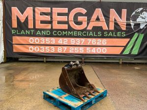 24" DIGGING BUCKET....45mm PINS........260mh - Image 2