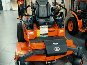 New Kubota ZD1211 Zero Turn - Image 3