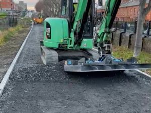 Excavator Tilt Beams - Image 2