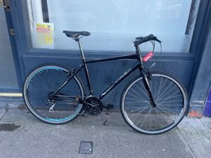 Trek 7.2 fx online 22.5 inch