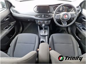 Fiat Tipo 4.9  APR Cross 1.5 130BHP Hybrid Ddct T - Image 2