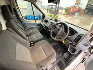 2015 FORD TRANSIT 2.2lt RWDPARTS / SPARES. - Image 4