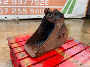 12" MINI DIGGER BUCKET    30mm PINS....1214. - Image 3