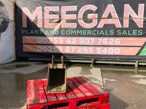 12" MINI DIGGER BUCKET.....30mm PINS.....RHIN. - Image 2