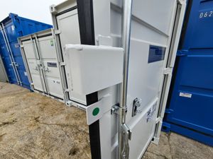 8ft Shipping Container - Image 2