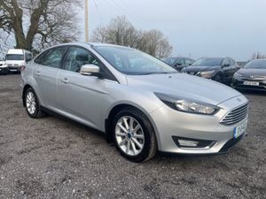 Ford Focus LOW km - Image 2