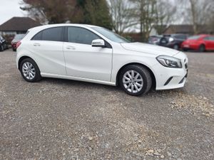 MERCEDES A180 AUTO WITH LEATHER - Image 2