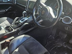 Porsche Cayenne 2017 - Image 3