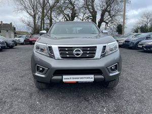 Nissan Navara Crew Cab - Image 3