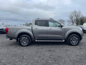 Nissan Navara Crew Cab - Image 4