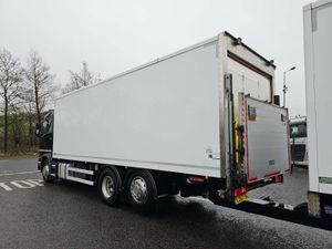 2015 Scania G490 6x2 truck and trailer - Image 4