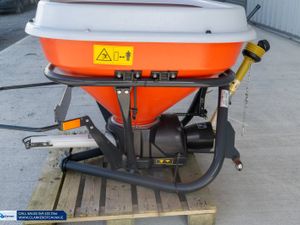 Kubota VS500 10cwt Fertiliser Spreader - Image 2