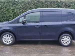 Small Automatic Van? Mercedes Citan in stock - Image 2