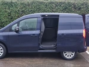 Mercedes Citan Automatic - 112 Pro Plus - Top Spec - Image 4