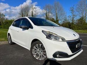 16 Peugeot 208 1.2 Autos - Image 3