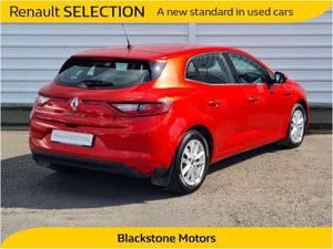 Renault Megane Play TCE 140 GPF My18 5DR - Image 3