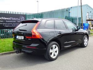 VOLVO XC60 2.0 D 197 BHP MOMENTUM AWD AUTO - Image 3