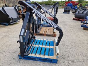 Fairbrother Elephant Trunk Bale Handler - Image 4