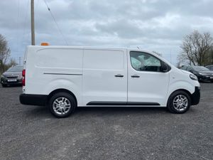 Opel Vivaro - Image 4