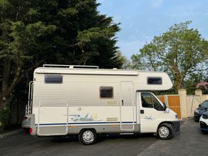 2000 Dethleffs A5880 6 Berth Left Hand Drive - Image 3