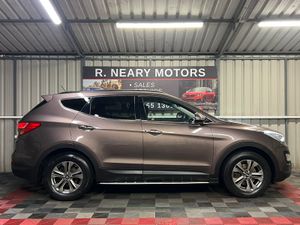 2014 142 Hyundai Santa FE 2WD Manual 7 Seat - Image 4