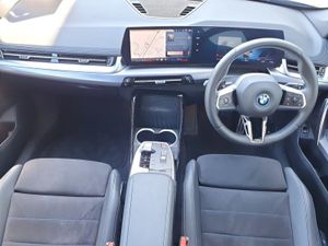 BMW iX1 iX1 Edrive20 M Sport - Image 4