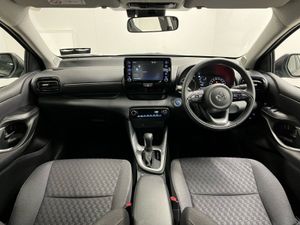 Toyota Yaris Hybrid 1.5 116PS - 6 Year Warranty - Image 3