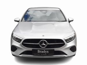 Mercedes-Benz A-Class 180 Progressive Line--facel - Image 4