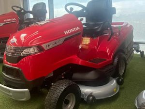 New Honda HF2625 Ride-on Lawnmower - Image 3