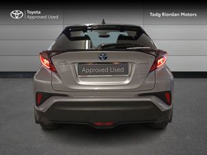 Toyota C-HR 1.8 Hybrid Sport BI- - Image 4