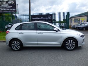 HYUNDAI I30 1.6 CRDI DELUXE 5DR - Image 2