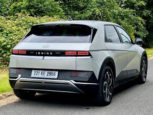 IONIQ 5 FREE CHARGER OR €1000 VOUCHER - Image 2