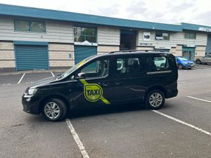 Vw Caddy/2023/2.0 Diesel/Auto/Taxi Spec - Image 4