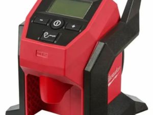 Milwaukee Tyre Inflator 12v - Image 4