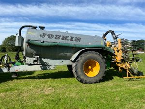 Joskin 10000L Tank and Trailing Shoe - Image 4